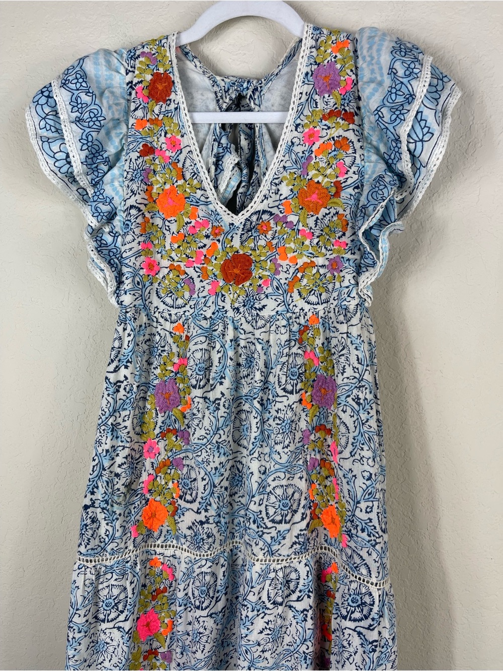 Love The Label Embroidered Midi Maxi Floral Dress Size XS - Picture 3 of 8